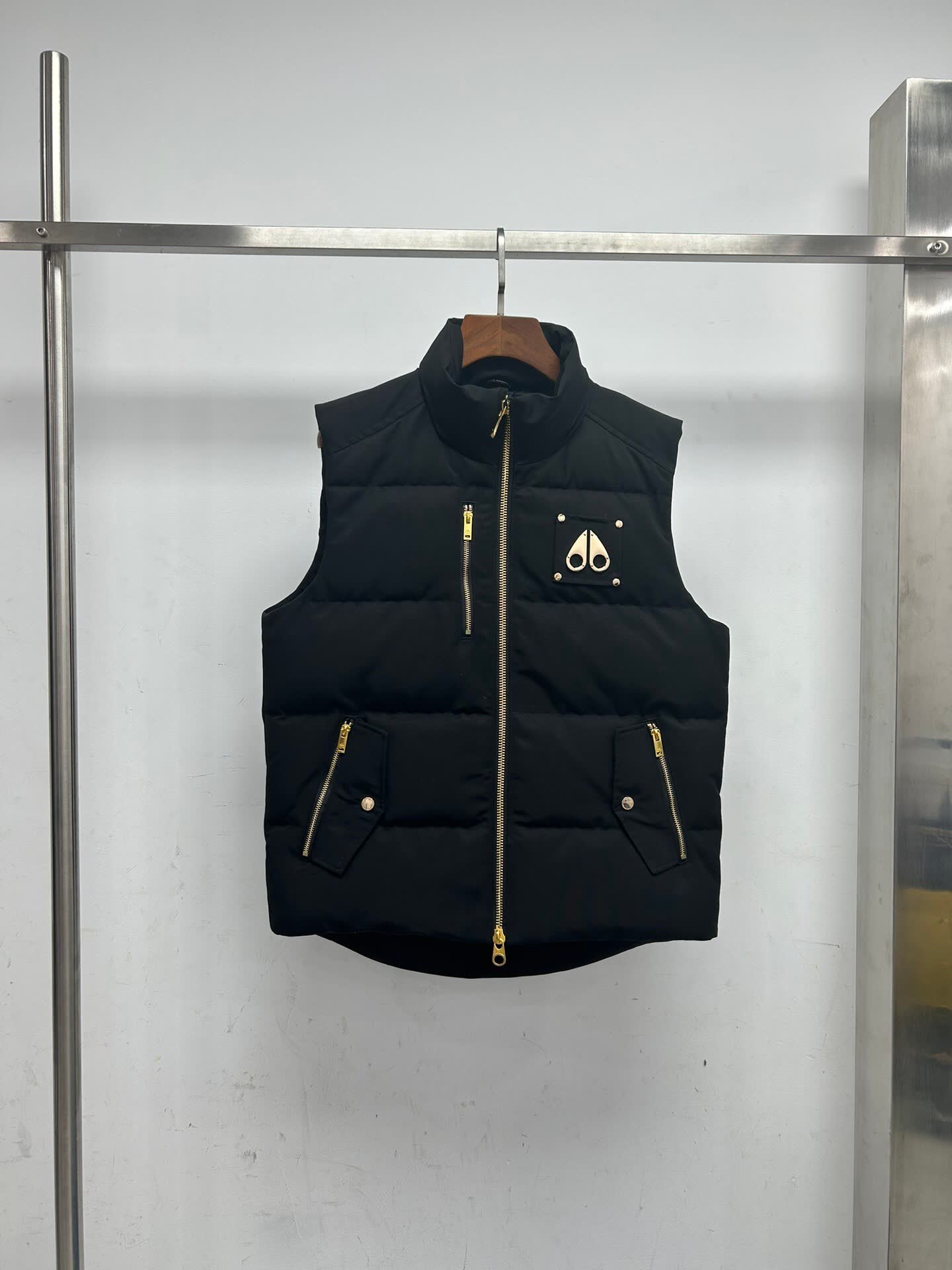 Moose Knuckles Down Vest Moose Knuckles Down Vest